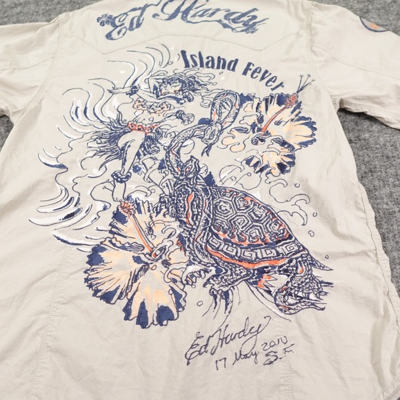 Ed Hardy Shirt Mens Large Beige Tattoo Graphic Love Kills Slowly Western Style - Picture 7 of 15